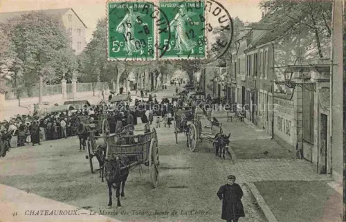 AK / Ansichtskarte CHATEAUROUX 36 Indre Le Marché des Tabacs Rue de la Châtre