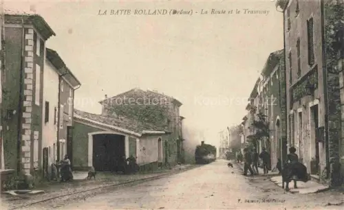 AK / Ansichtskarte La Batie-Rolland NYONS 26 Drome La Route et le Tramway