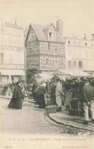 AK / Ansichtskarte LA ROCHELLE 17 Charente-Maritime Vieilles maisons et le marché