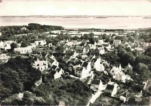 AK / Ansichtskarte Ile-aux-Moines VANNES 56 Morbihan Vue d'ensemble du Bourg