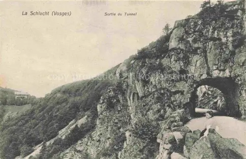 AK / Ansichtskarte La Schlucht 1150m Gerardmer 88 Vosges Sortie du Tunnel
