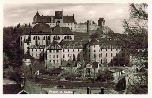 AK / Ansichtskarte Fuessen am Lech Allgaeu Bayern Teilansicht mit Schloss