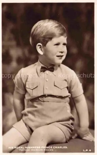 AK / Ansichtskarte Adel UK England Koenigshaus Prince Charles Kind
