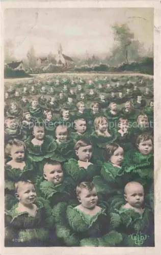 AK / Ansichtskarte Foto Dangereux Paris Nr. 4008 Babys in Weissgrau Graut