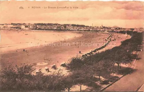 AK / Ansichtskarte ROYAN 17 Charente-Maritime La Grande Conche et la Ville