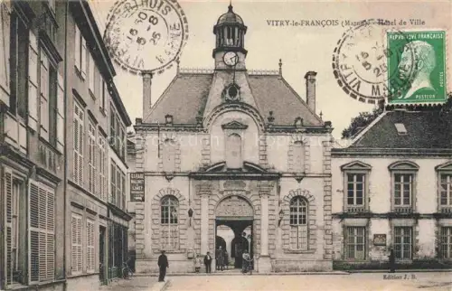 AK / Ansichtskarte Vitry-le-Francois 51 Marne Hotel de Ville