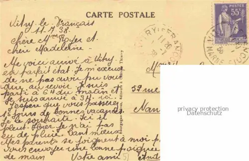 AK / Ansichtskarte Vitry-le-Francois 51 Marne La Cathedrale La Poste et la Caisse d'Epargne