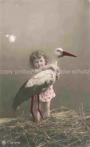 AK / Ansichtskarte Foto RPH Nr. S. 741-6749 Maedchen Storch Stork Cigogne Ciguena