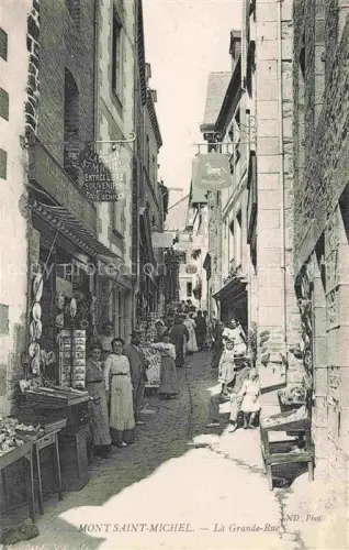 AK / Ansichtskarte Mont-Saint-Michel Le 50 Manche La Grande Rue