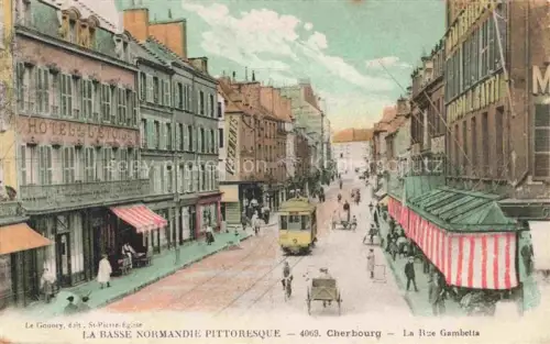 AK / Ansichtskarte CHERBOURG-Octeville 50 Manche La Rue Gambetta Tram