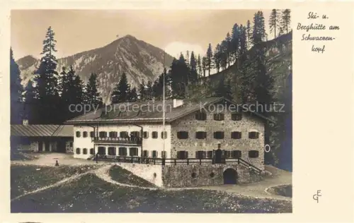 AK / Ansichtskarte Neuhaus Schliersee Ski- und Berghuette am Schwarzenkopf mit Brecherspitze