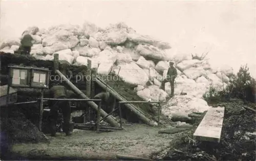 AK / Ansichtskarte Militaria Schuetzengraben 