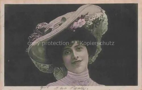 AK / Ansichtskarte Hutmode Mode-des-Chapeaux Hat-fashion Cappeli Sombreros-- Frauen 