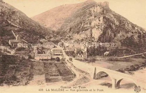 AK / Ansichtskarte La Malene FLORAC 48 Lozere Vue générale et le pont