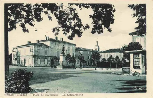 AK / Ansichtskarte NERAC-EN-ALBRET 47 Lot-et-Garonne Place de Normandie La Gendarmerie