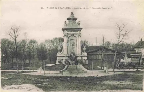 AK / Ansichtskarte Vitry-le-Francois 51 Marne Monument du Souvenir Francais