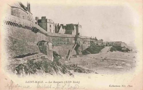AK / Ansichtskarte SAINT-MALO ST-MALO 35 Les Remparts