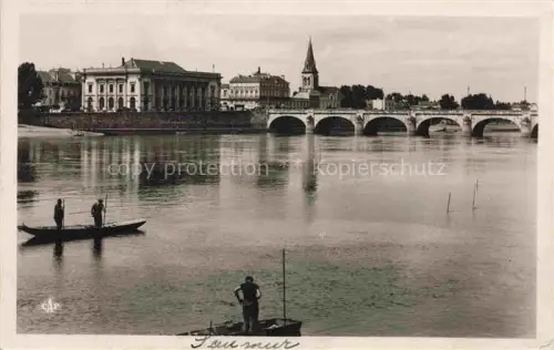 AK / Ansichtskarte Saumur 49 Maine-et-Loire Vue sur la Loire