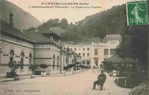 AK / Ansichtskarte Allevard-les-Bains GRENOBLE 38 Isere Etablissement Thermal Le Parc et le Casino