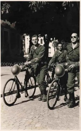 AK / Ansichtskarte Militaria Schweiz Fahrrad