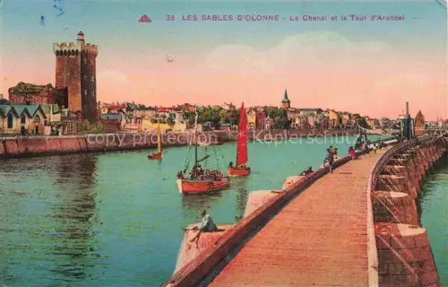 AK / Ansichtskarte Les Sables-d Olonne 85 Le Chenal et la Tour d'Arundel