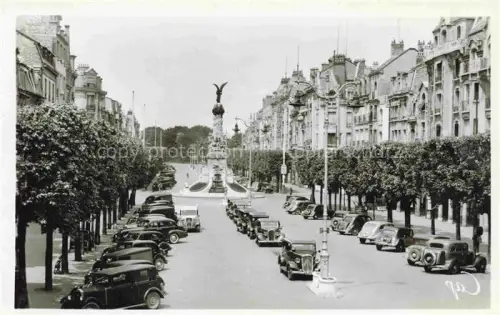 AK / Ansichtskarte REIMS 51 Marne La place Drouet d'Erlon