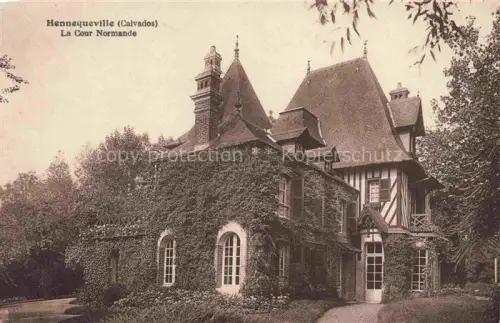 AK / Ansichtskarte Hennequeville Trouville-sur-Mer 14 Calvados La Cour Normande