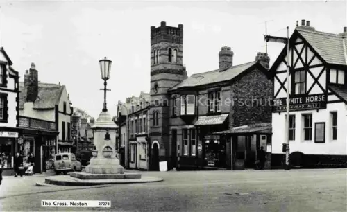 AK / Ansichtskarte Neston Cheshire UK The Cross