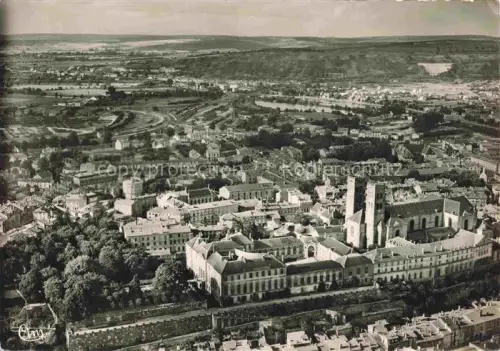 AK / Ansichtskarte VERDUN  55 Meuse Vue aérienne Cathédrale et Evêché