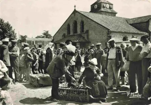 AK / Ansichtskarte Saint-Jean-de-Monts Le Marché