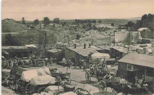AK / Ansichtskarte Somme-Py-Tahure Sainte-Menehould 51 Marne Ruines Grande Guerre Truemmer 1. Weltkrieg Markt