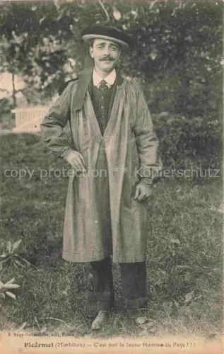 AK / Ansichtskarte Ploermel VANNES 56 Morbihan C'est moi le Jeune Homme du Pays!!!
