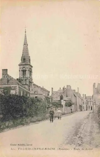 AK / Ansichtskarte Villiers-Charlemagne Chateau-Gontier 53 Mayenne Route de Laval Eglise