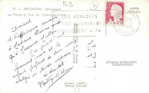 AK / Ansichtskarte Pre-en-Pail Mayenne 53 Mayenne La Poste et Rue du Champ-de-Foire