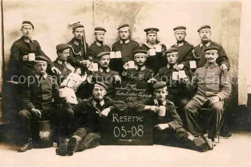 AK / Ansichtskarte Lockstedter Lager Steinburg Schleswig-Holstein Reserve 05-08 Gruppenfoto