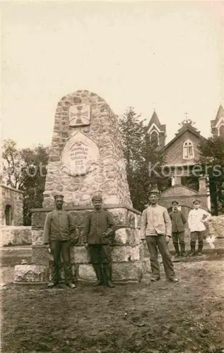 AK / Ansichtskarte Smorgonie Smarhon Belarus Denkmal WK1 Soldaten