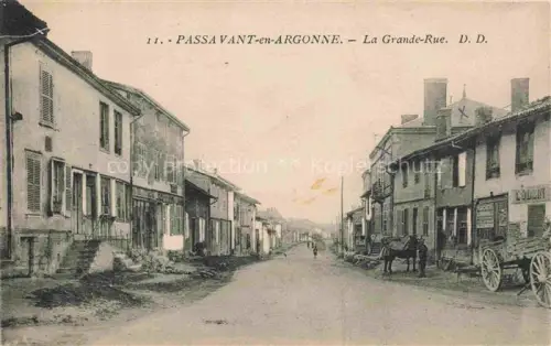 AK / Ansichtskarte Passavant-en-Argonne Sainte-Menehould 51 Marne La Grande Rue