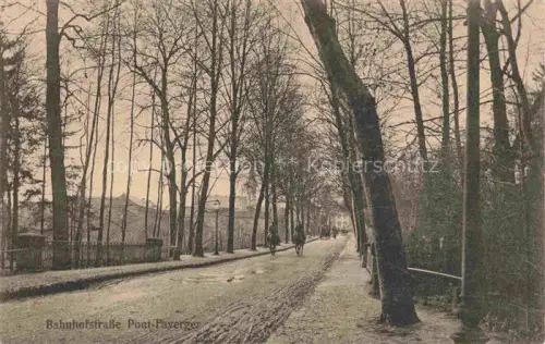 AK / Ansichtskarte Pont-Faverger  Pontfaverger-Moronvilliers REIMS 51 Marne Bahnhofstrasse Rue de la Gare