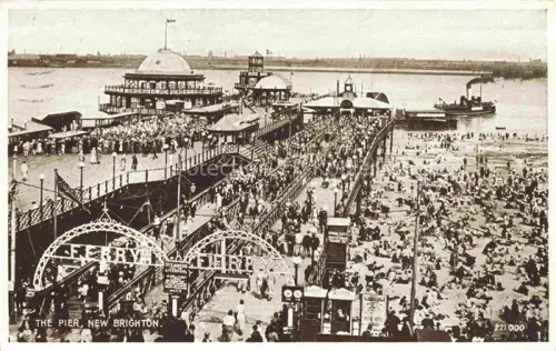 AK / Ansichtskarte New Brighton  Wallasey Chester Merseyside UK The pier