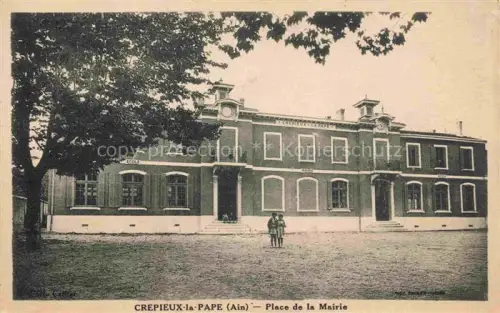 AK / Ansichtskarte Crepieux-la-Pape Rillieux-la-Pape 69 Rhone Place de la Mairie
