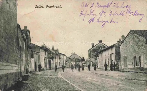 AK / Ansichtskarte Selles REIMS 51 Marne Grande Rue Centre