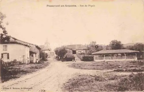 AK / Ansichtskarte Passavant-en-Argonne Sainte-Menehould 51 Marne Rue du Pâquis