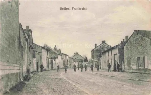 AK / Ansichtskarte Selles REIMS 51 Marne Rue Principale