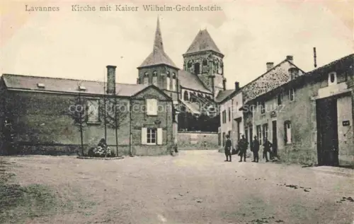 AK / Ansichtskarte Lavannes REIMS 51 Marne Kirche mit Kaiser Wilhelm-Gedenkstein