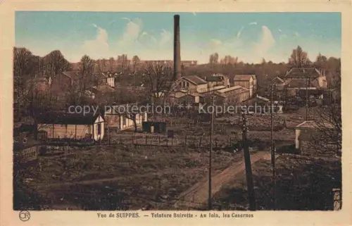 AK / Ansichtskarte Suippes Chalons-en-Champagne 51 Marne Teinture Beuirette Usine au loin les casernes