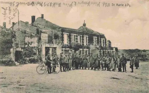 AK / Ansichtskarte St-Marie-a-Py Sainte-Marie-a-Py Suippes 51 Marne Gruppenbild