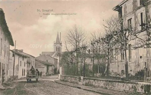 AK / Ansichtskarte St-Souplet-sur-Py REIMS 51 Marne Hauptstrasse Kirche rechts Divisions-Stabs-Quartier