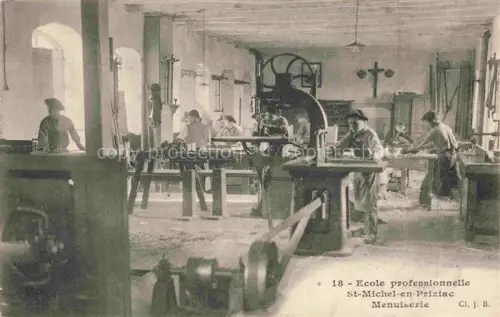 AK / Ansichtskarte St-Michel-en-Priziac Pontivy 56 Morbihan Ecole professionnelle Menuiserie
