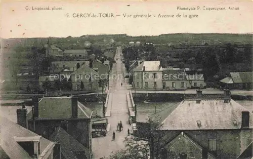 AK / Ansichtskarte Cercy-la-Tour Chateau-Chinon 58 Nievre Vue générale Avenue de la Gare