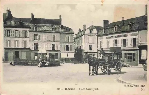 AK / Ansichtskarte Decize NEVERS 58 Nievre Place Saint-Just